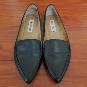 Steve Madden Feather Pointed Loafer Flats